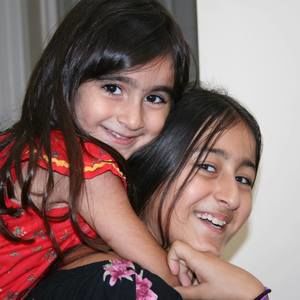 Meet your Posher, Dilek